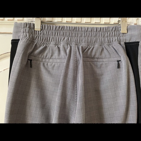 Athleta Brooklyn Plaid Ankle Pants - Picture 3 of 4